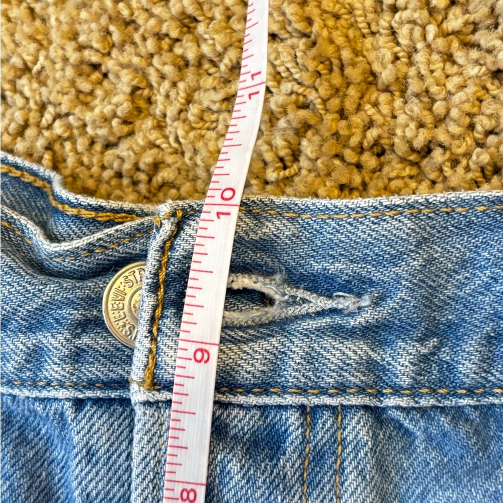 Levi’s 501 Premium Original Fit Mid-Thigh Women’s Shorts | Size: 29 - Picture 10 of 12